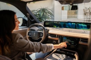 2025 Lincoln Navigator Rejuvenate